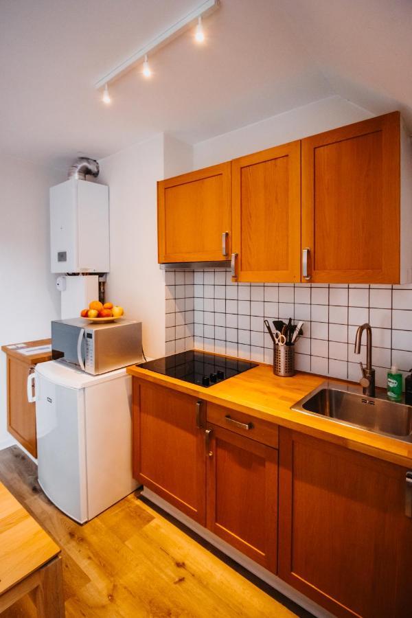 Super Central In Bruxelles Extérieur photo